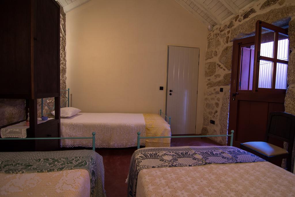 Гостевой дом Casas Dos Avos Вали-ди-Камбра Номер фото