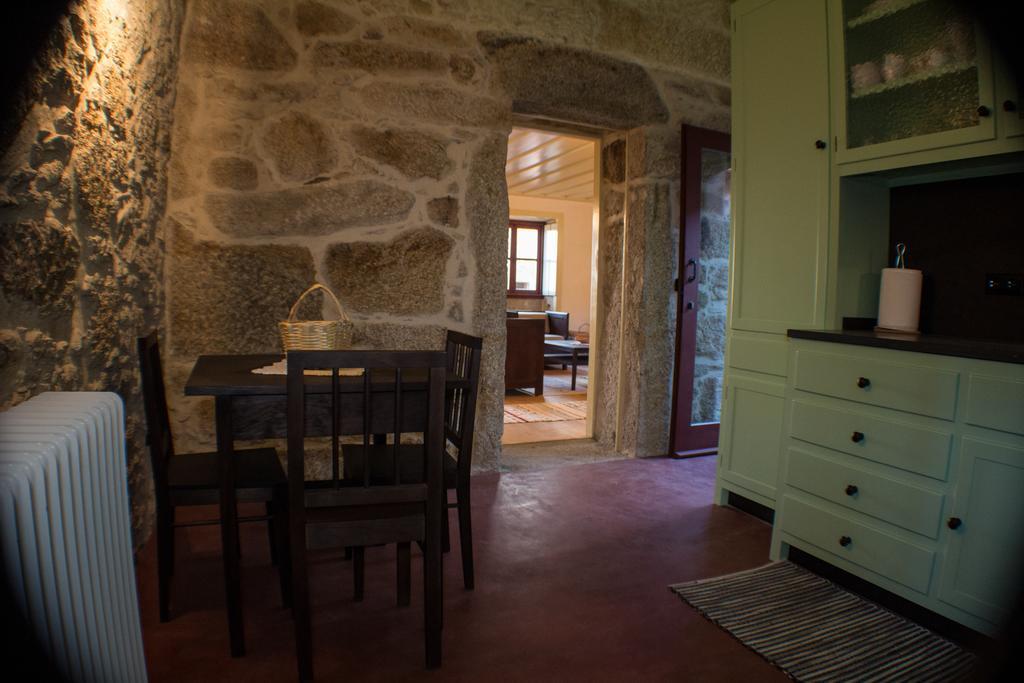 Гостевой дом Casas Dos Avos Вали-ди-Камбра Номер фото